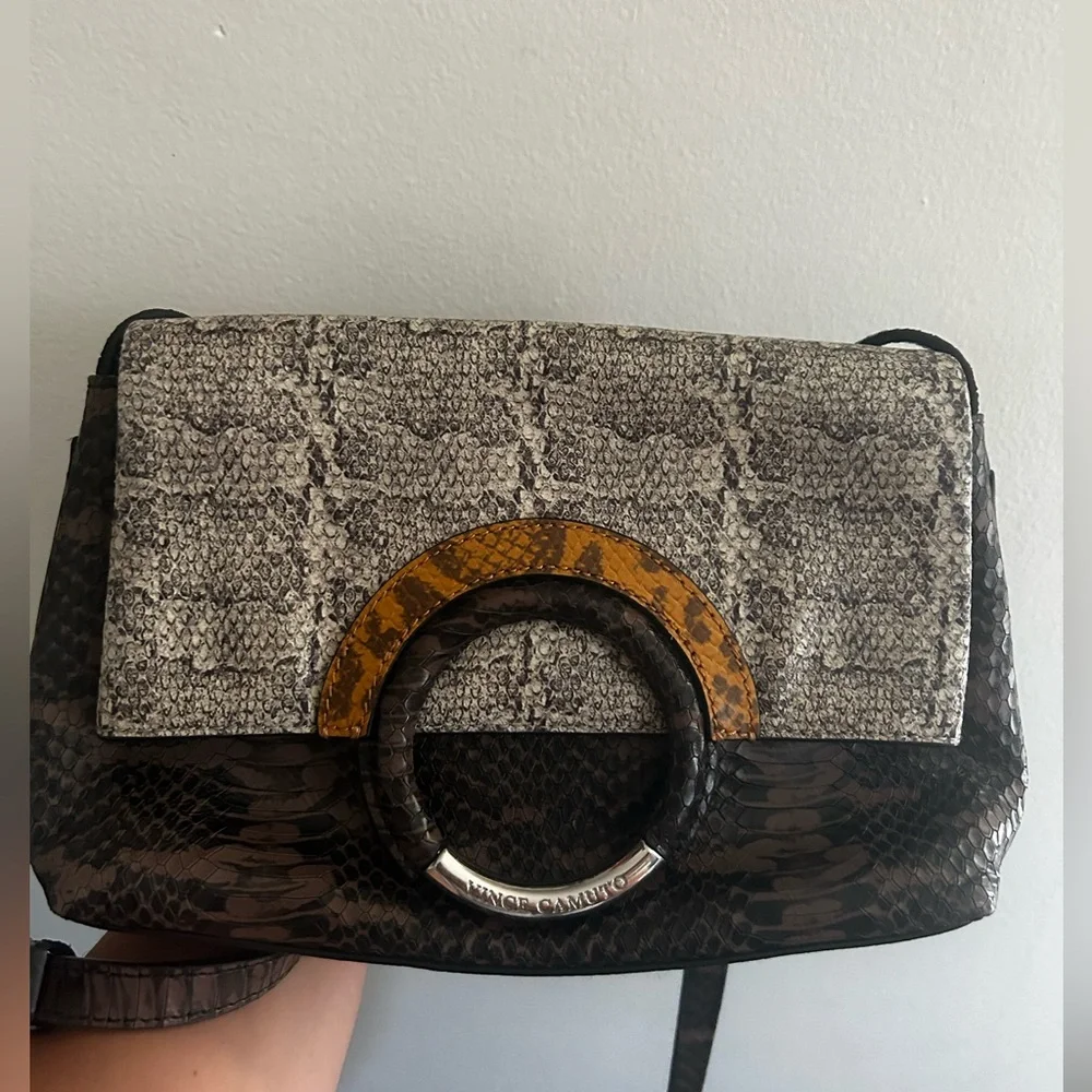 Vince Camuto Crossbody
